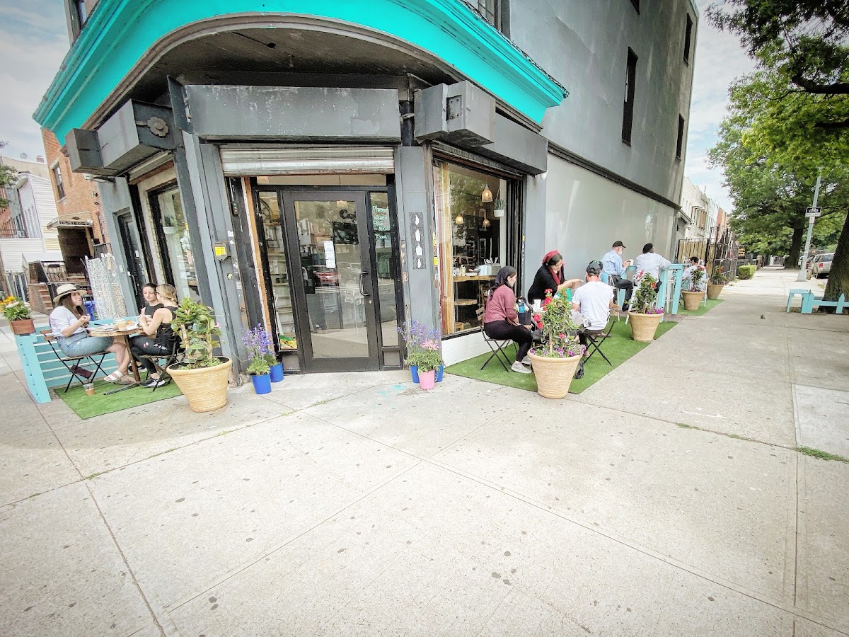 Almah Cafe — café photo 1