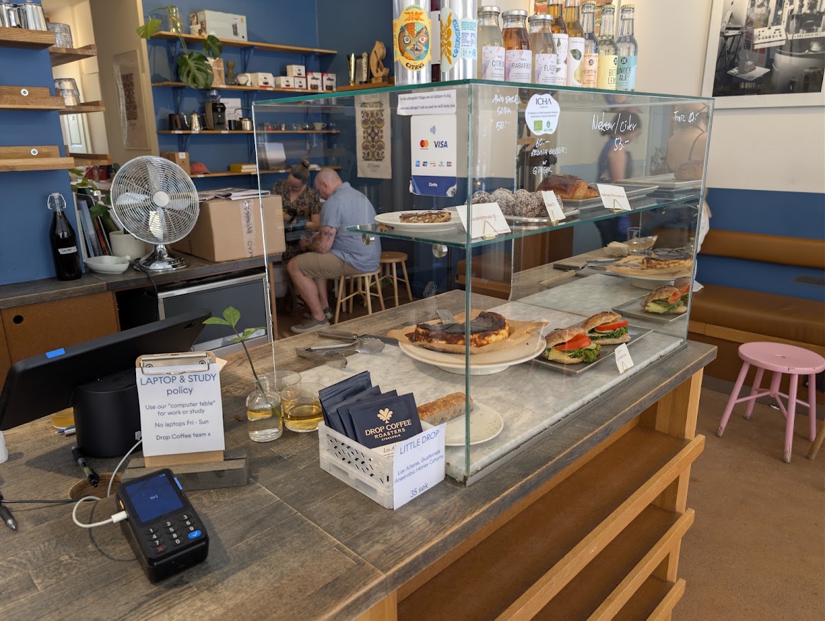 Drop Coffee Roasters — café photo 5