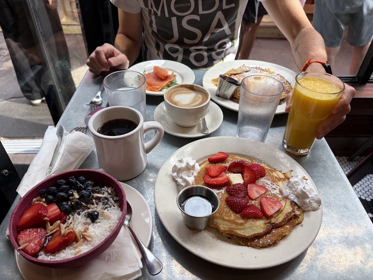 Cafe Bonjour Boston — café photo 2