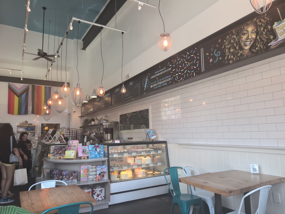 Cake Life Bake Shop — café photo 5
