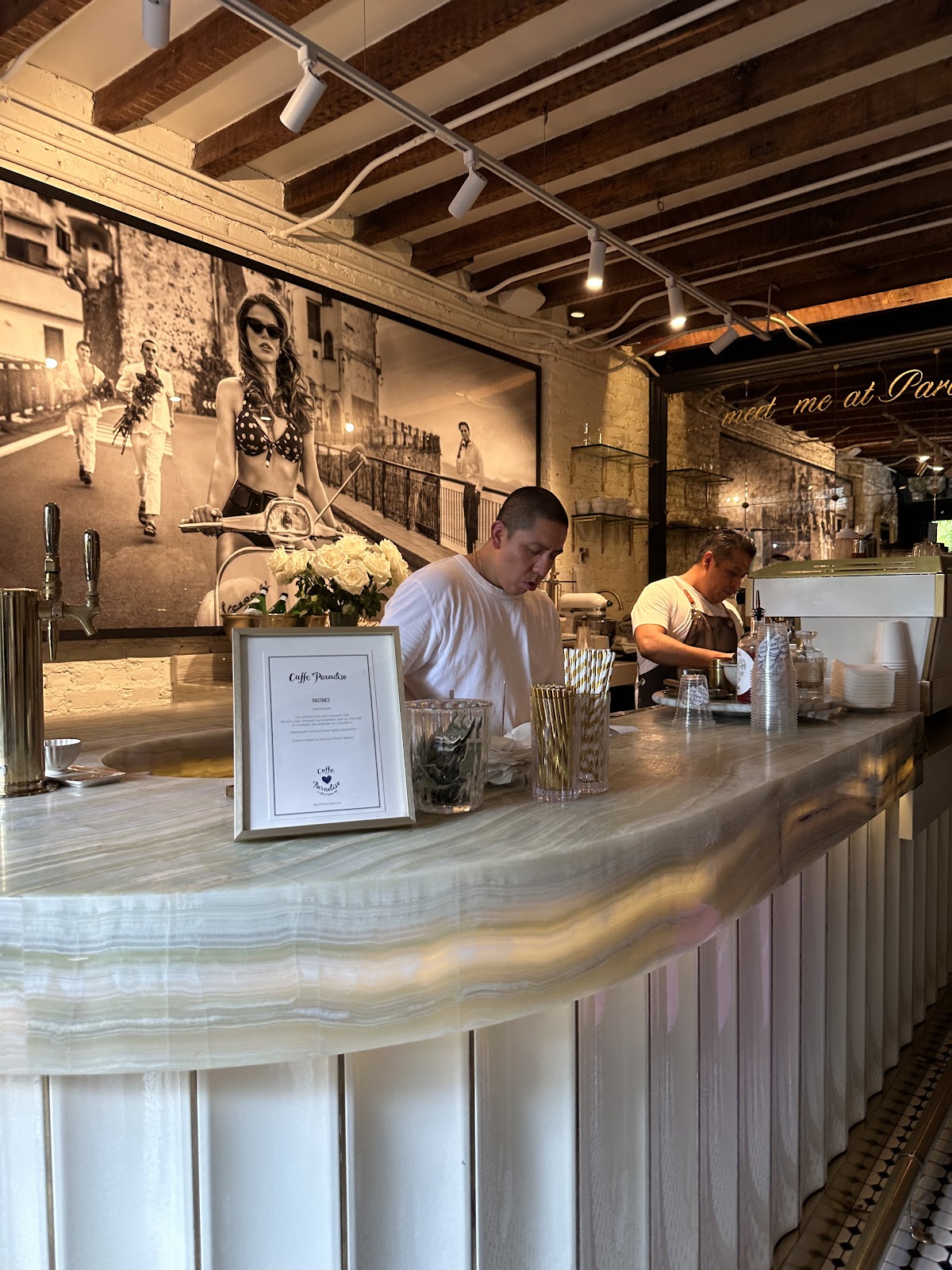 Caffe Paradiso — café photo 2