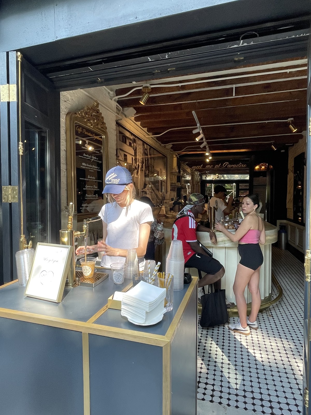 Caffe Paradiso — café photo 5