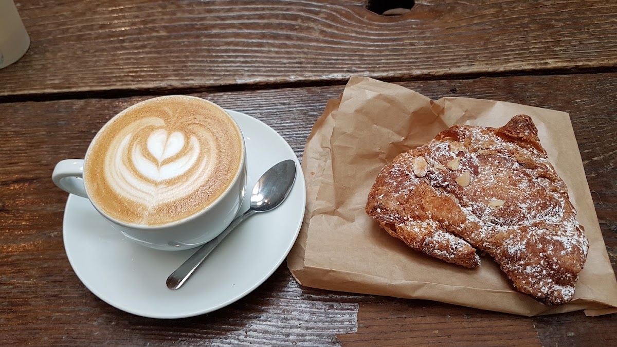 Ground Support Cafe — café photo 2
