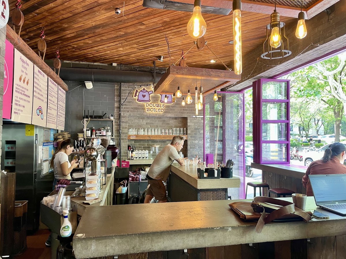 Anfu Road Slow Bar — café photo 4