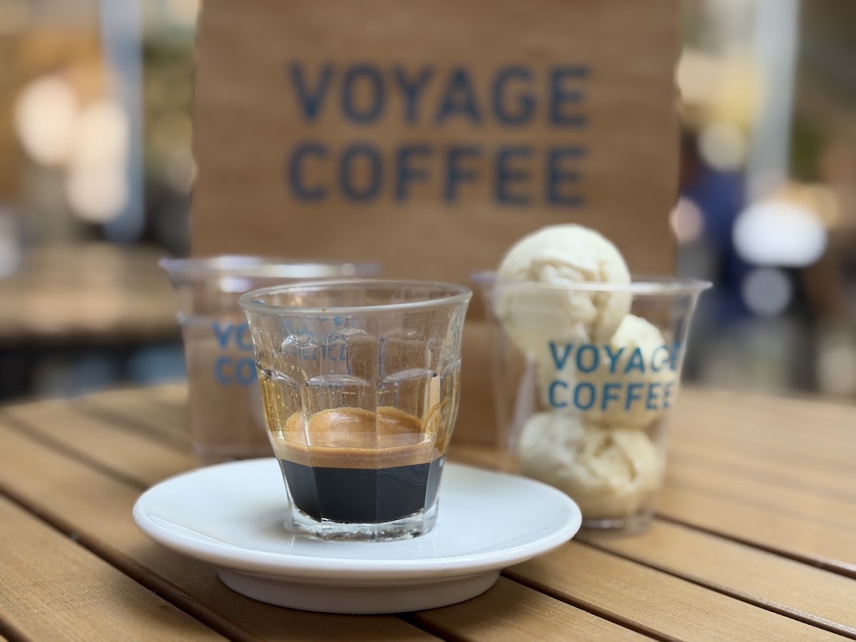 Coffee Colour — café photo 5