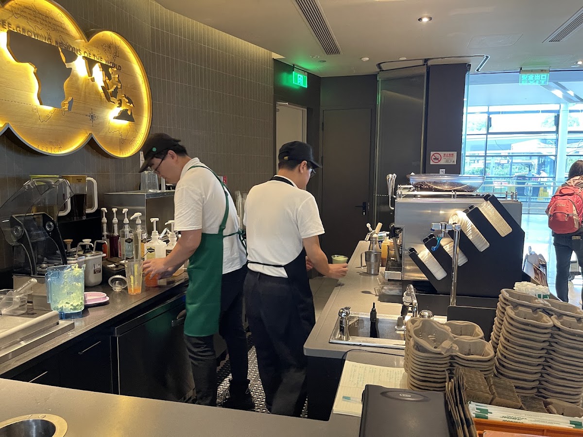 Hongqiao Espresso — café photo 2