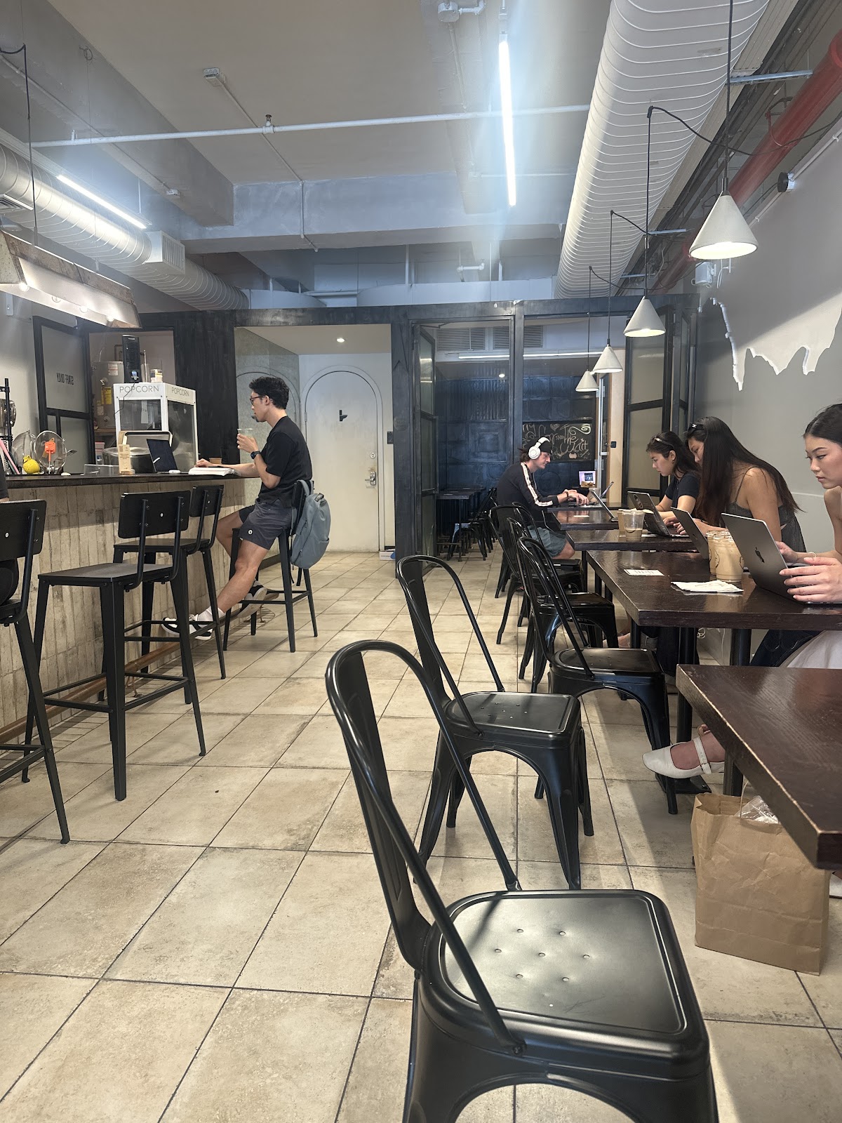 The Lost Draft — café photo 5