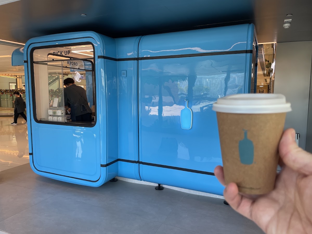 Blue Bottle Coffee Hong Kong — café photo 2