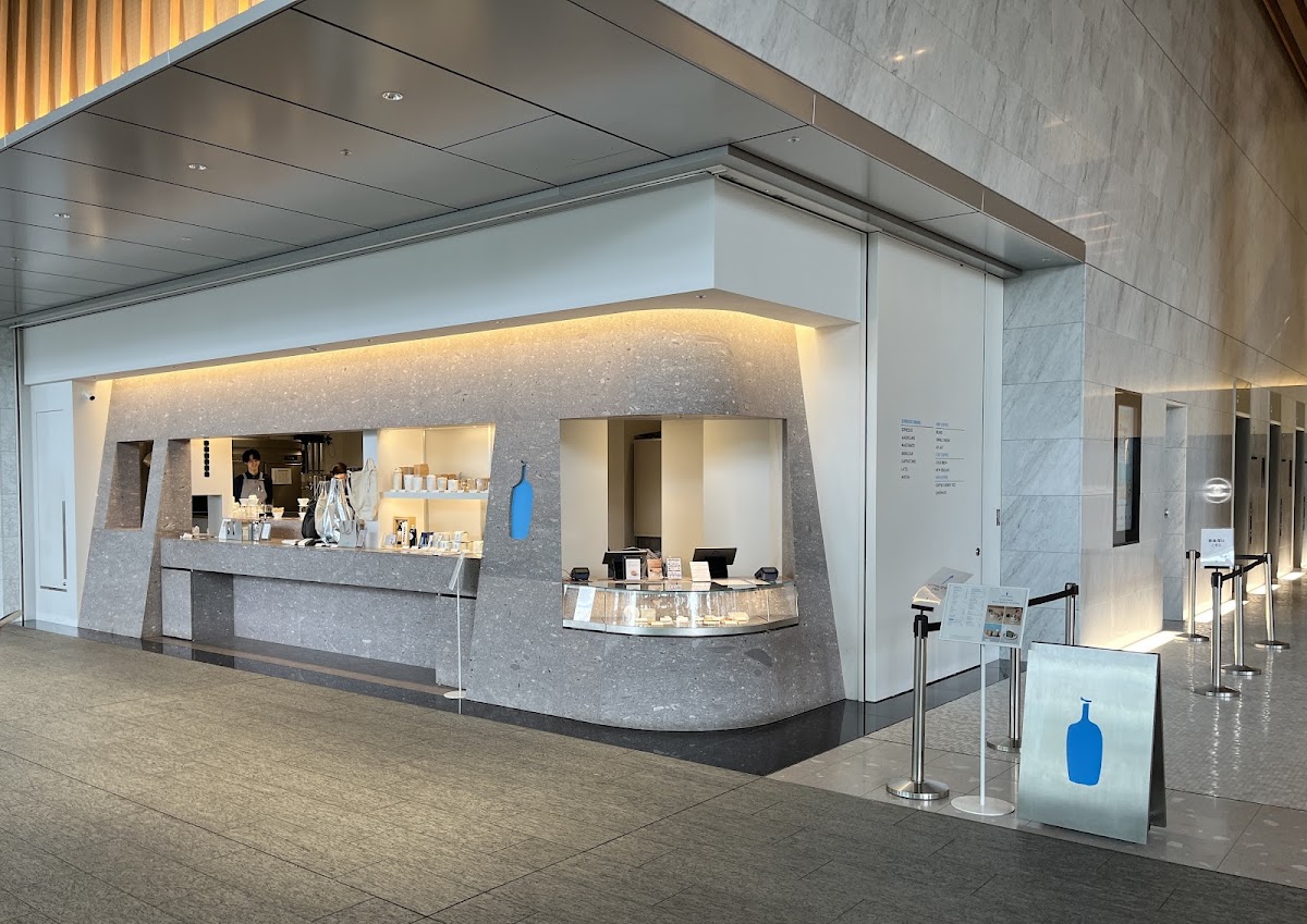 Blue Bottle Coffee Minato City — café photo 5