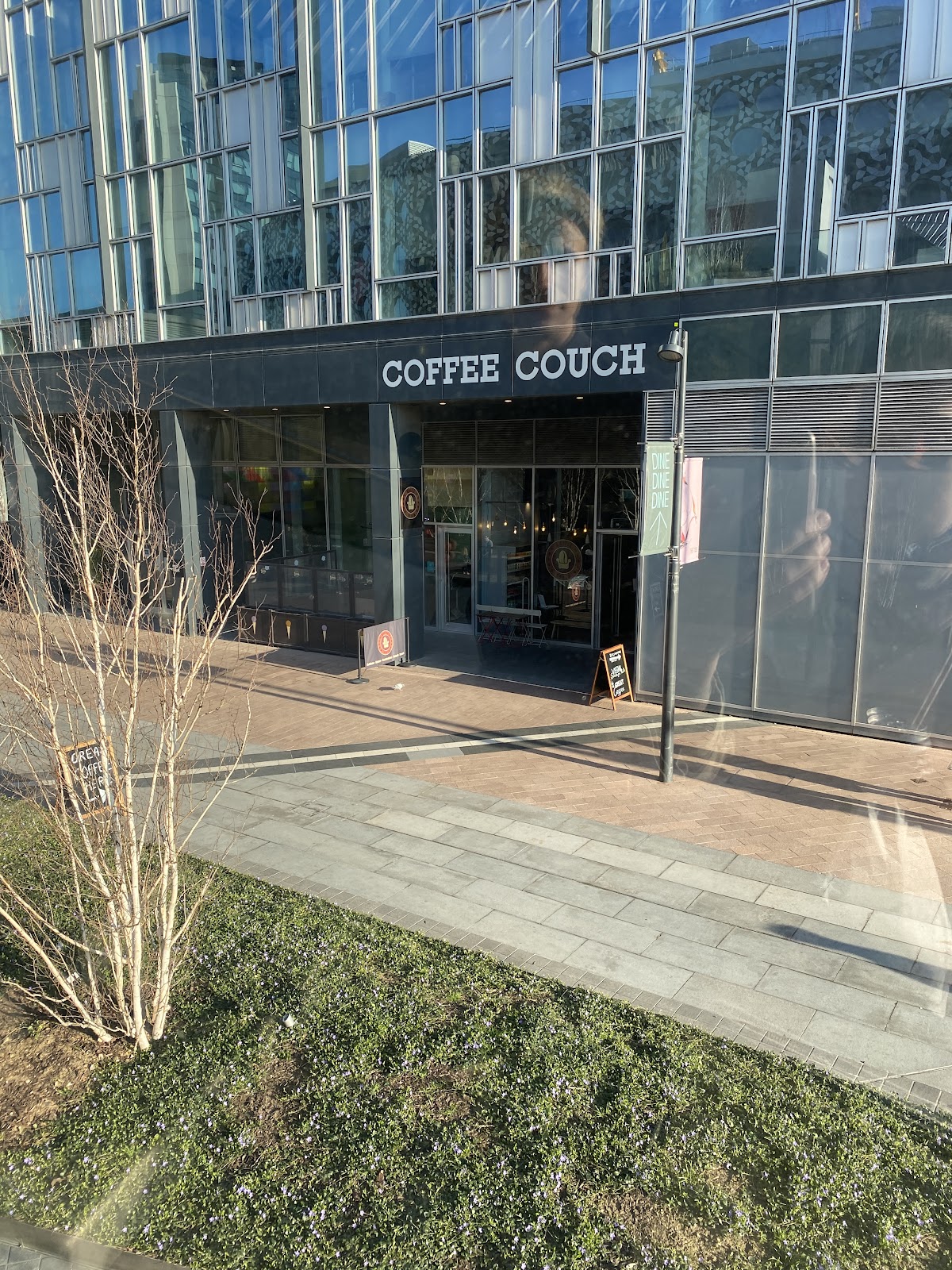 Coffee Couch — café photo 1