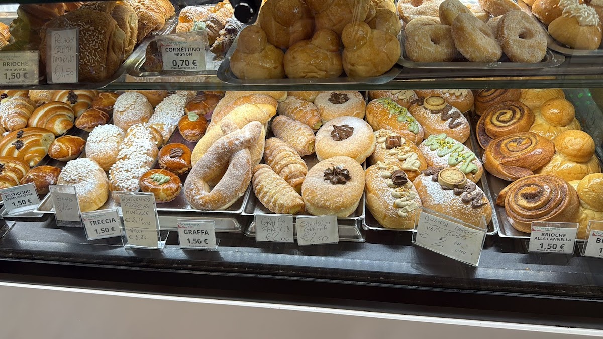 Cafe Roma Napoli — café photo 5