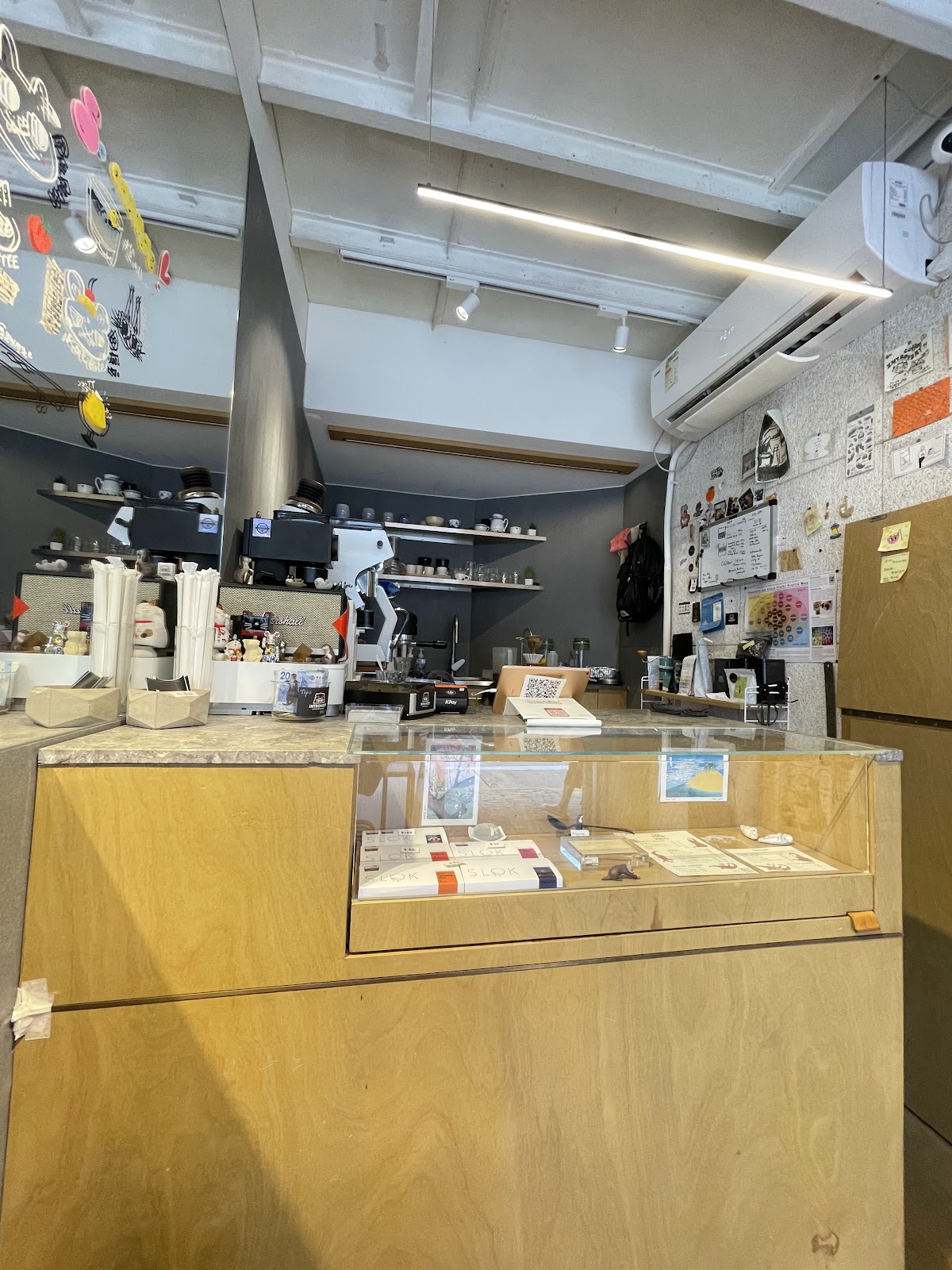Brew Note Coffee Roaster — café photo 4
