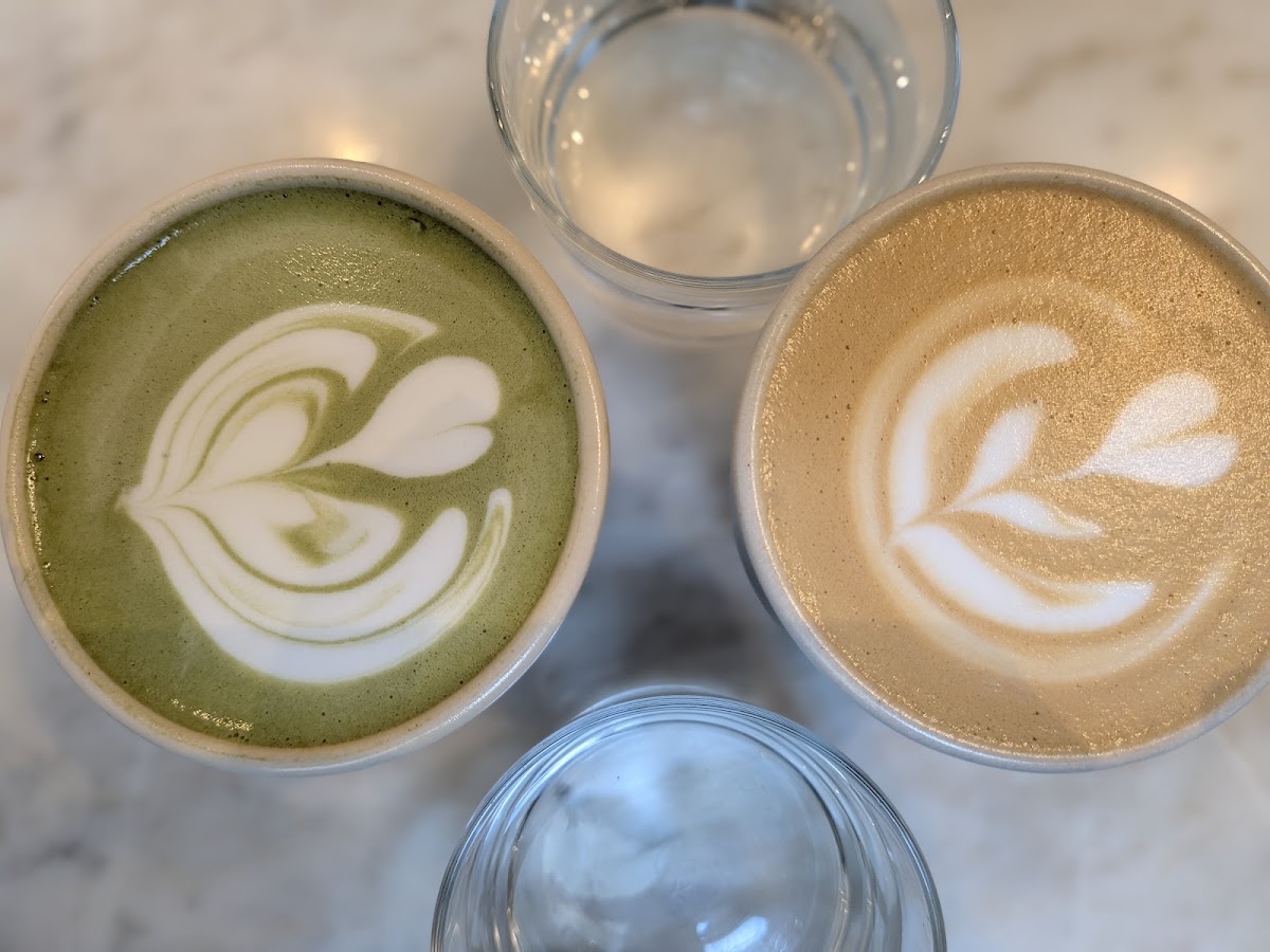 Fábrica Coffee Roasters Porto — café photo 4