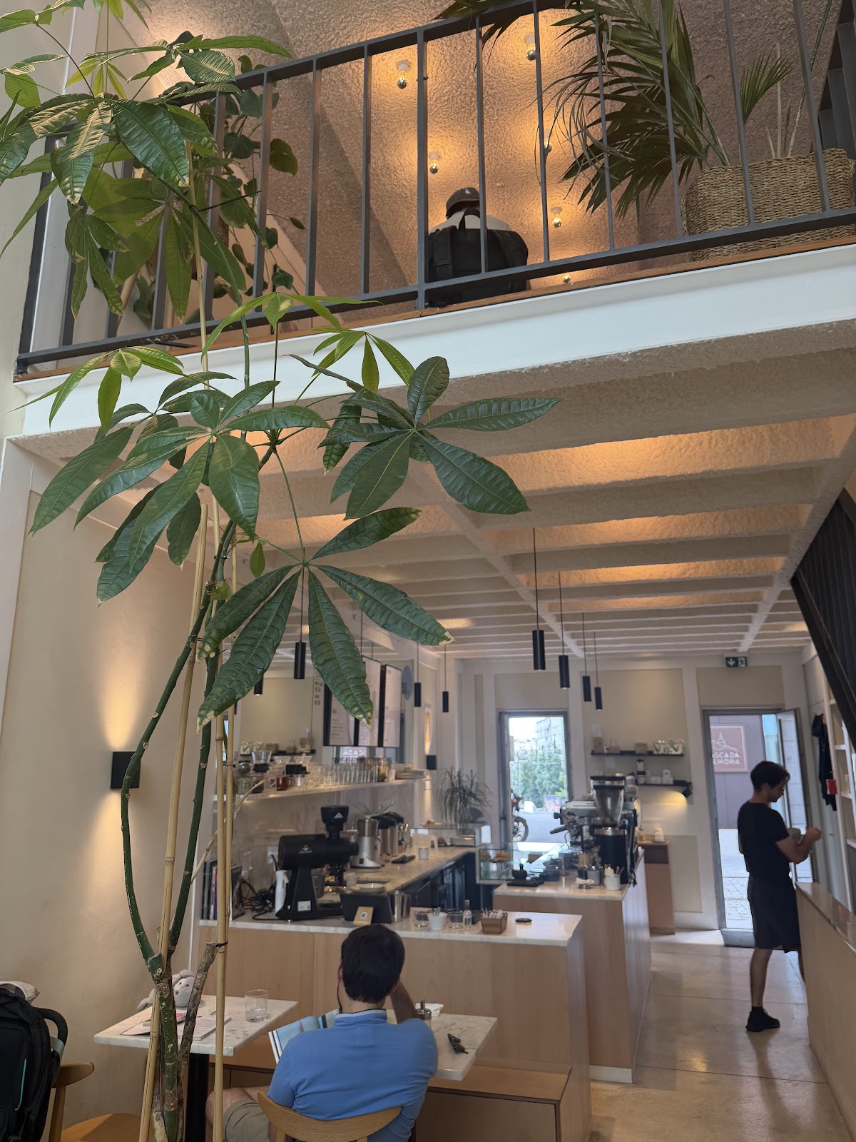 Fábrica Coffee Roasters Porto — café photo 5