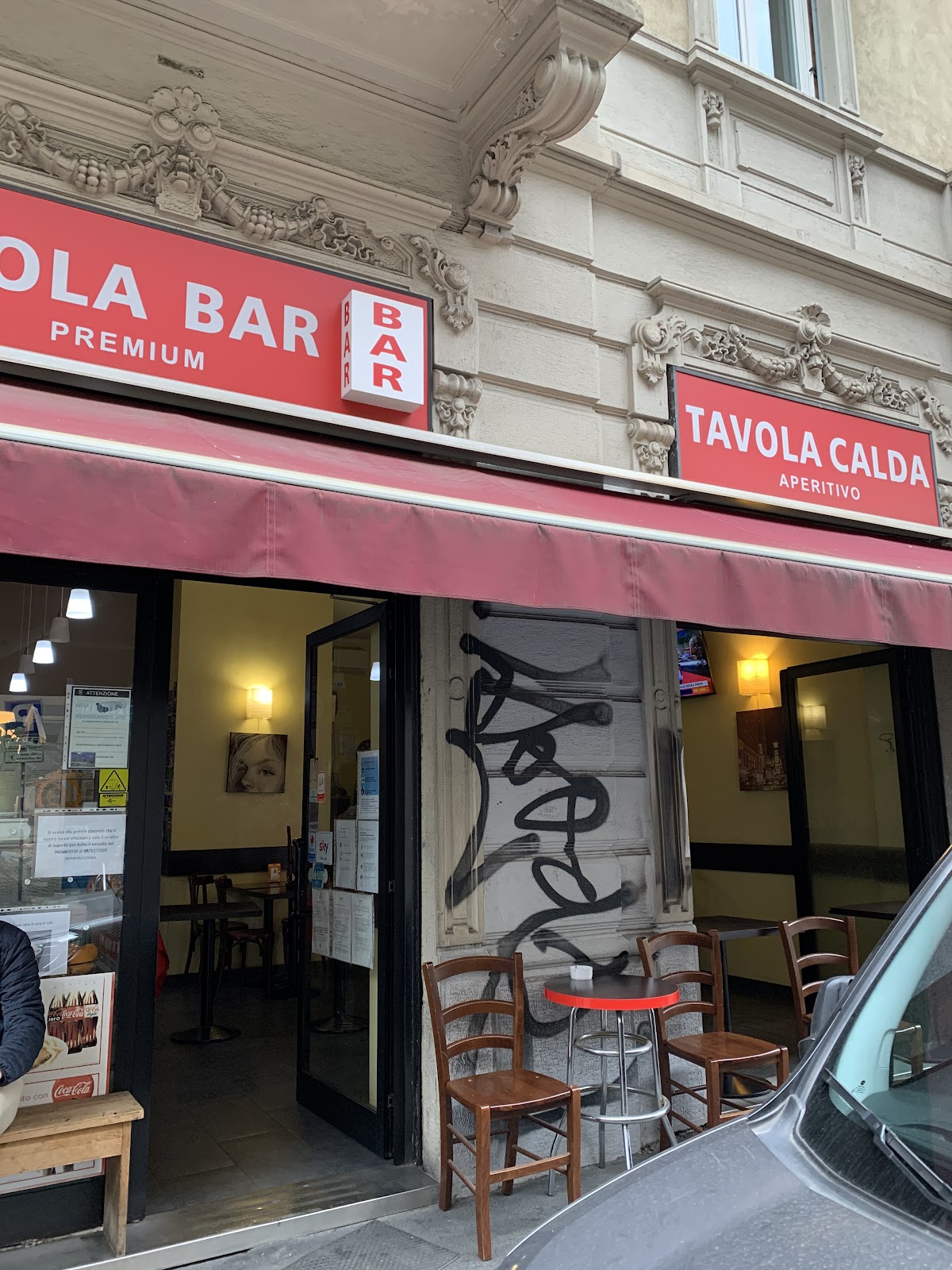 Isola Coffee Lab — café photo 4