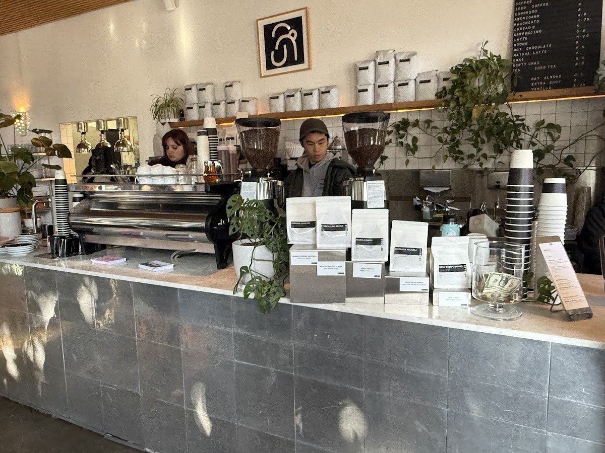 Cafe Reveille Valencia — café photo 4
