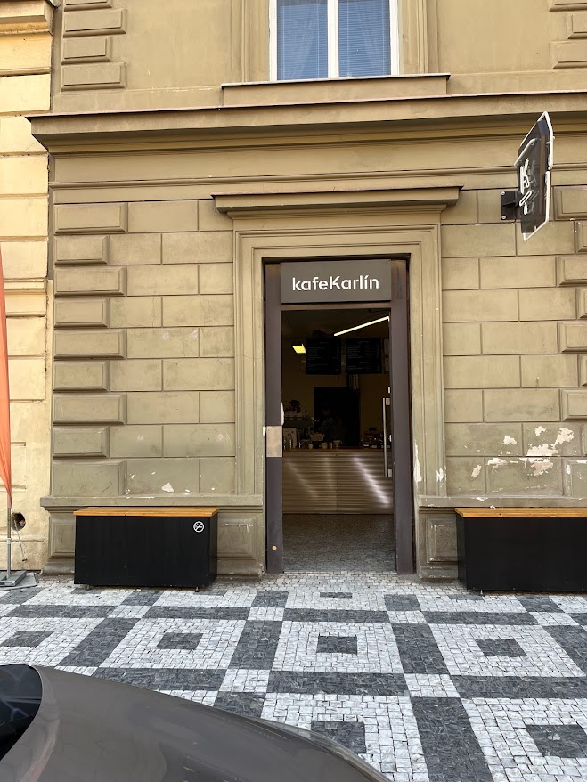 Karlin Slow Bar — café photo 6
