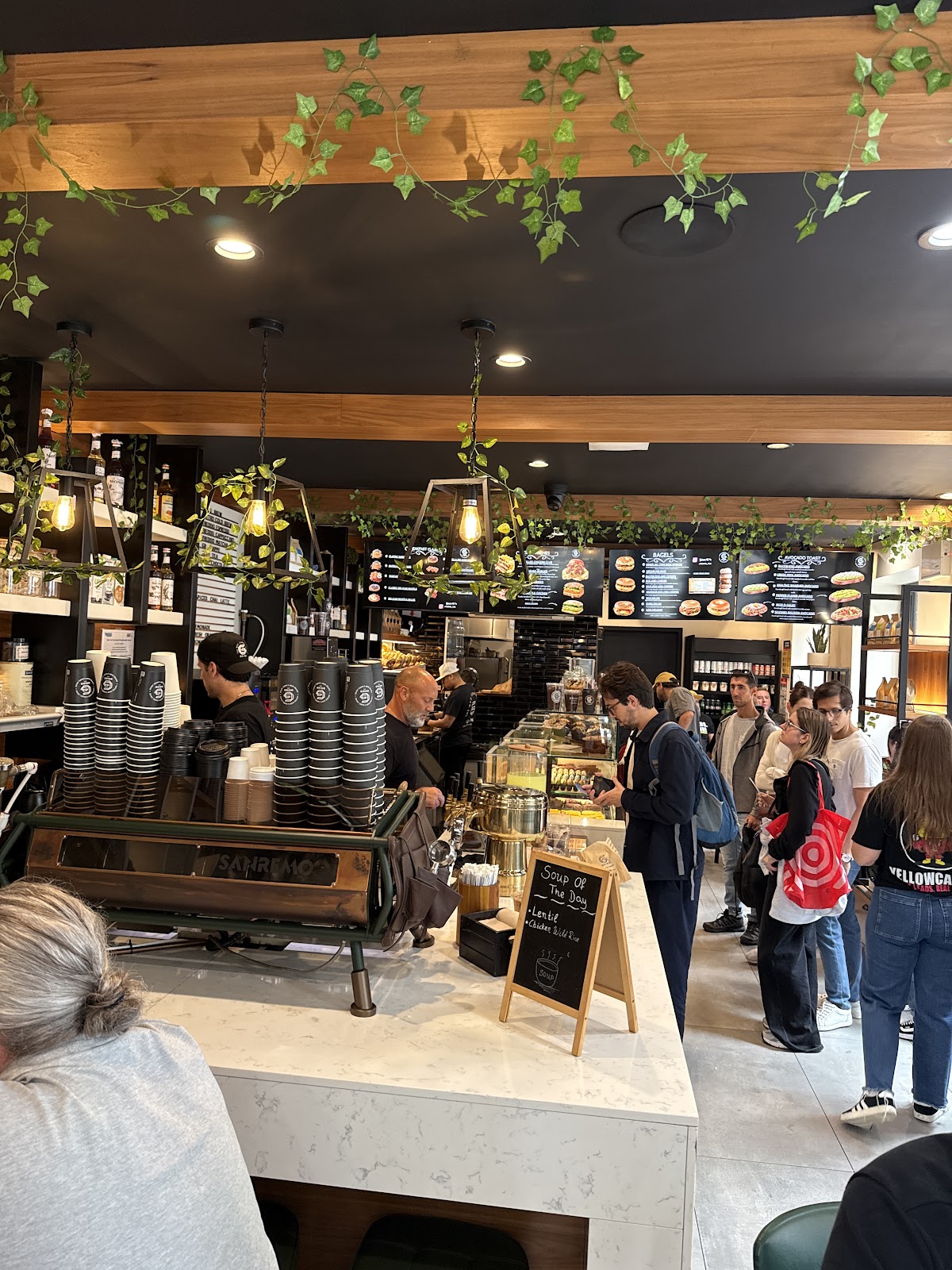 GRIND THE NYC COFFEE SHOP & BAGEL HOUSE — café photo 5