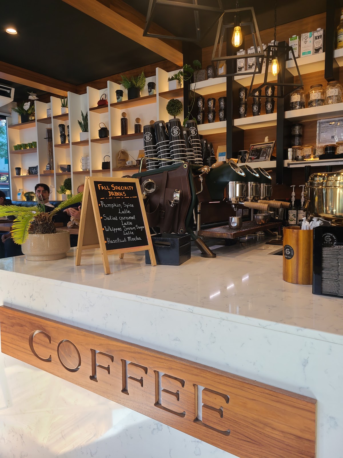GRIND THE NYC COFFEE SHOP & BAGEL HOUSE — café photo 6