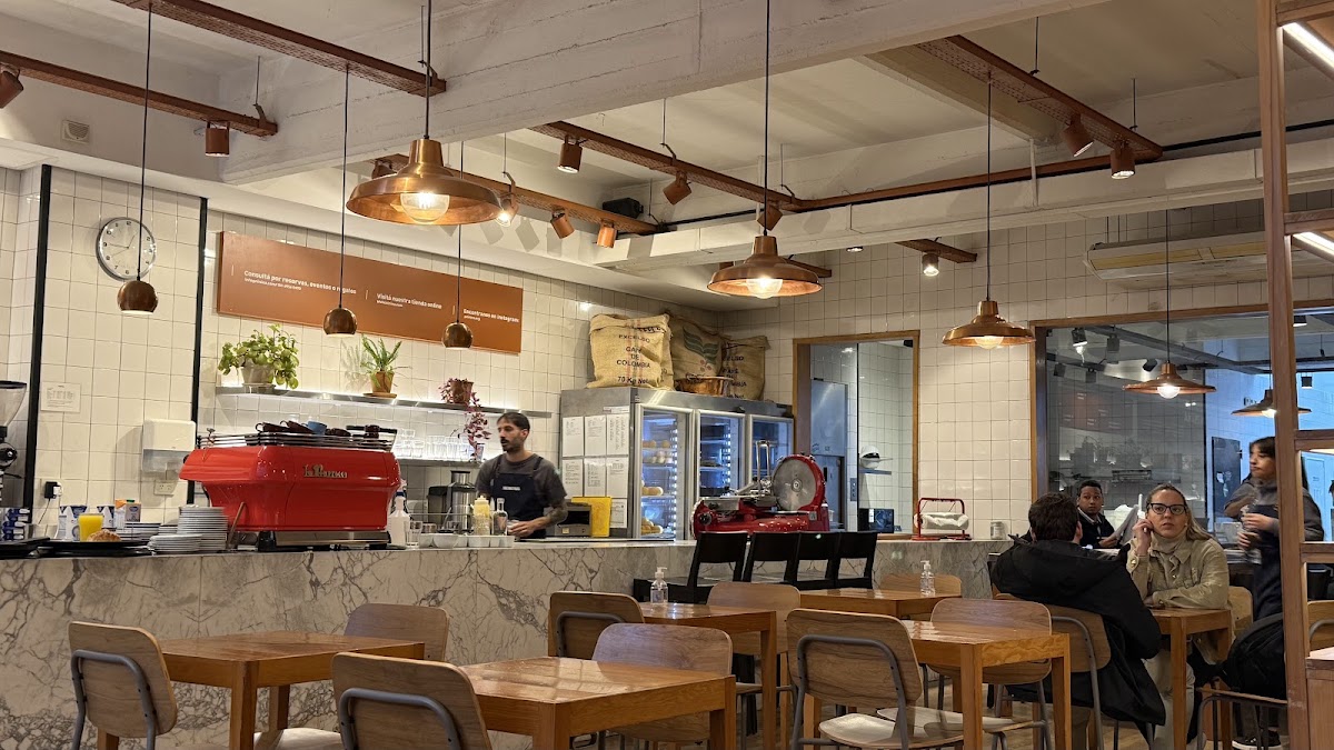 Ninina Bakery — café photo 5
