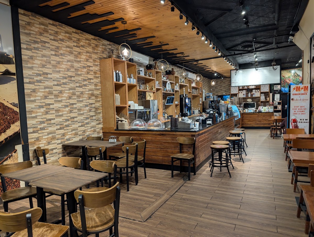 Qahwah House Coffee - Williamsburg Brooklyn — café photo 6