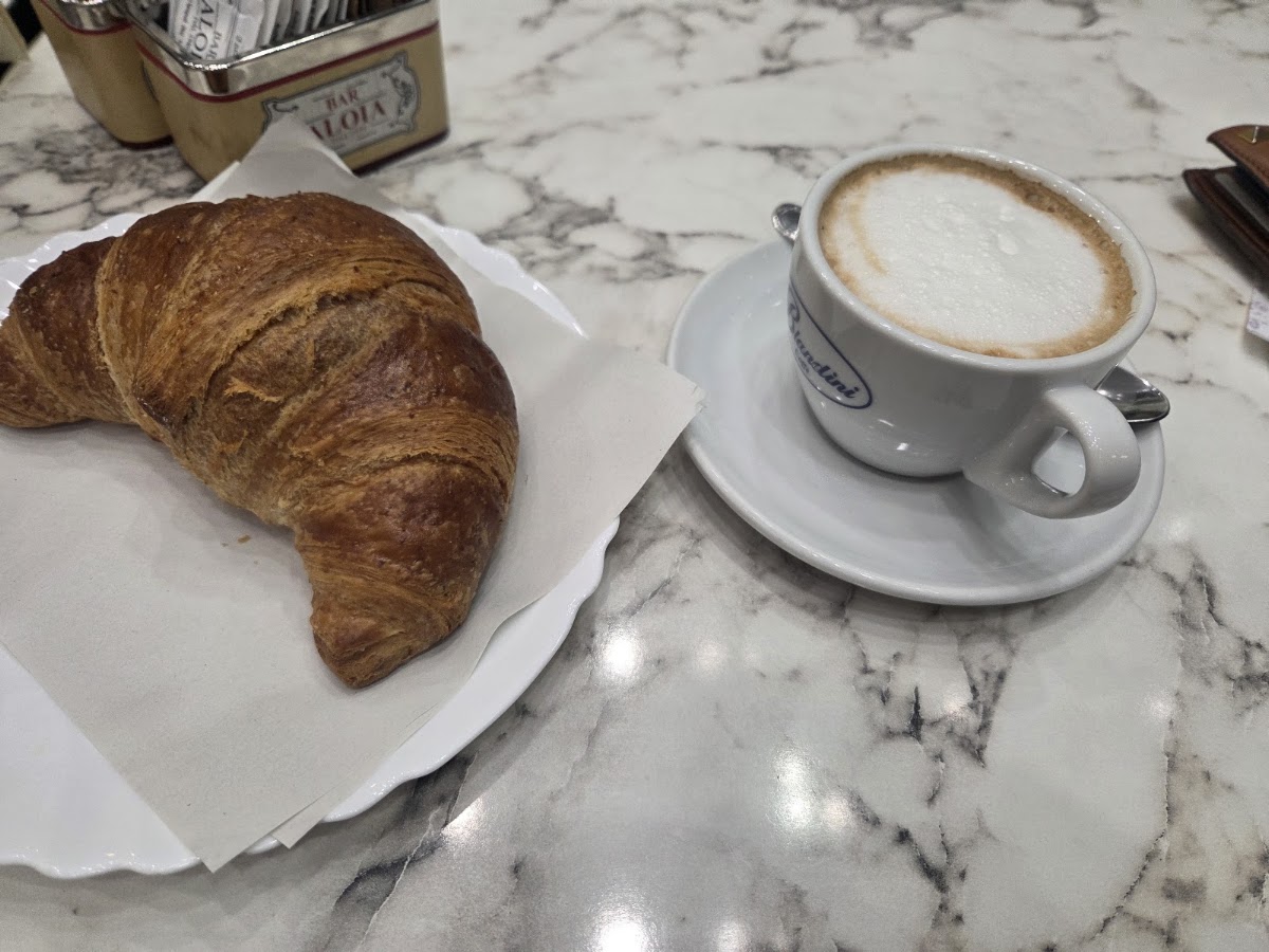 Quartieri Spagnoli Coffee — café photo 5