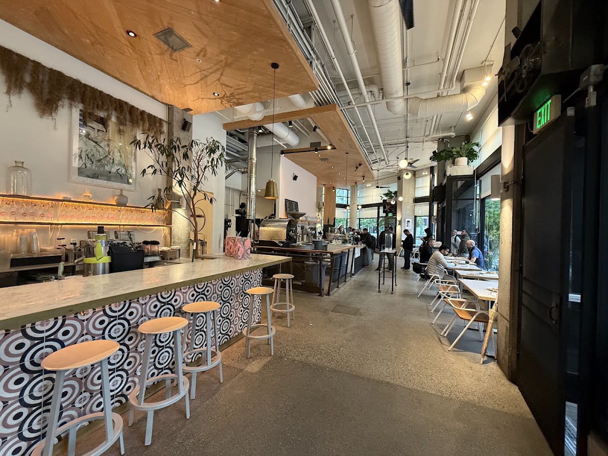 Cafe Reveille Mission Bay — café photo 4