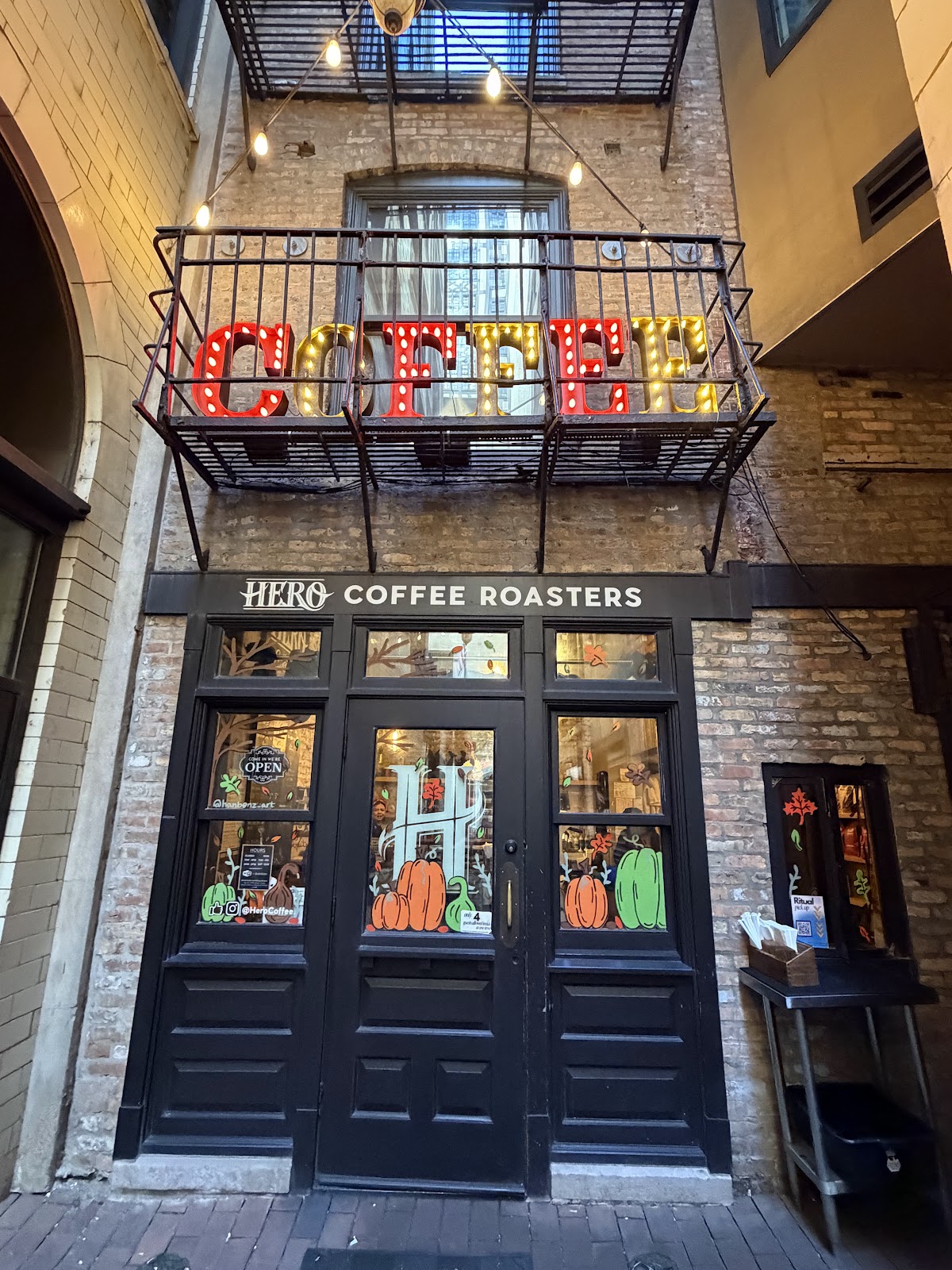 HERO Coffee Bar — café photo 3
