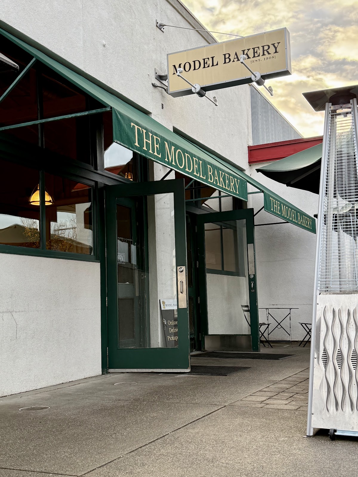 Model Bakery Napa — café photo 4