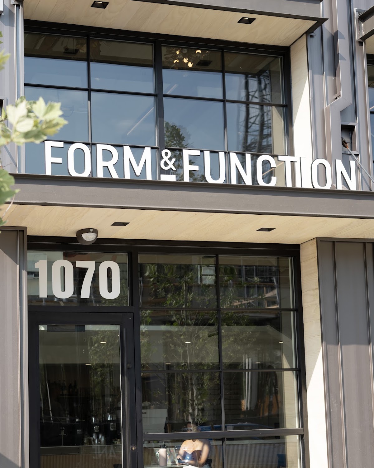 Form & Function Coffee - Sparrow — café photo 1