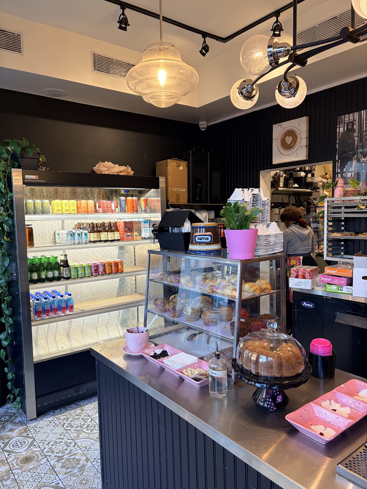I Like It Black — café photo 3