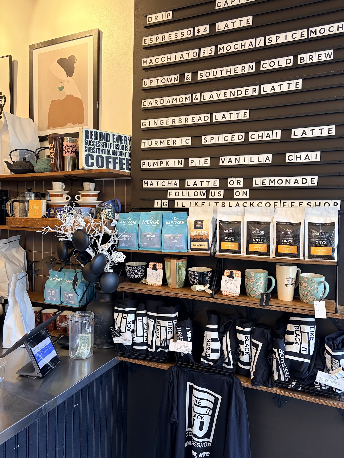 I Like It Black — café photo 4