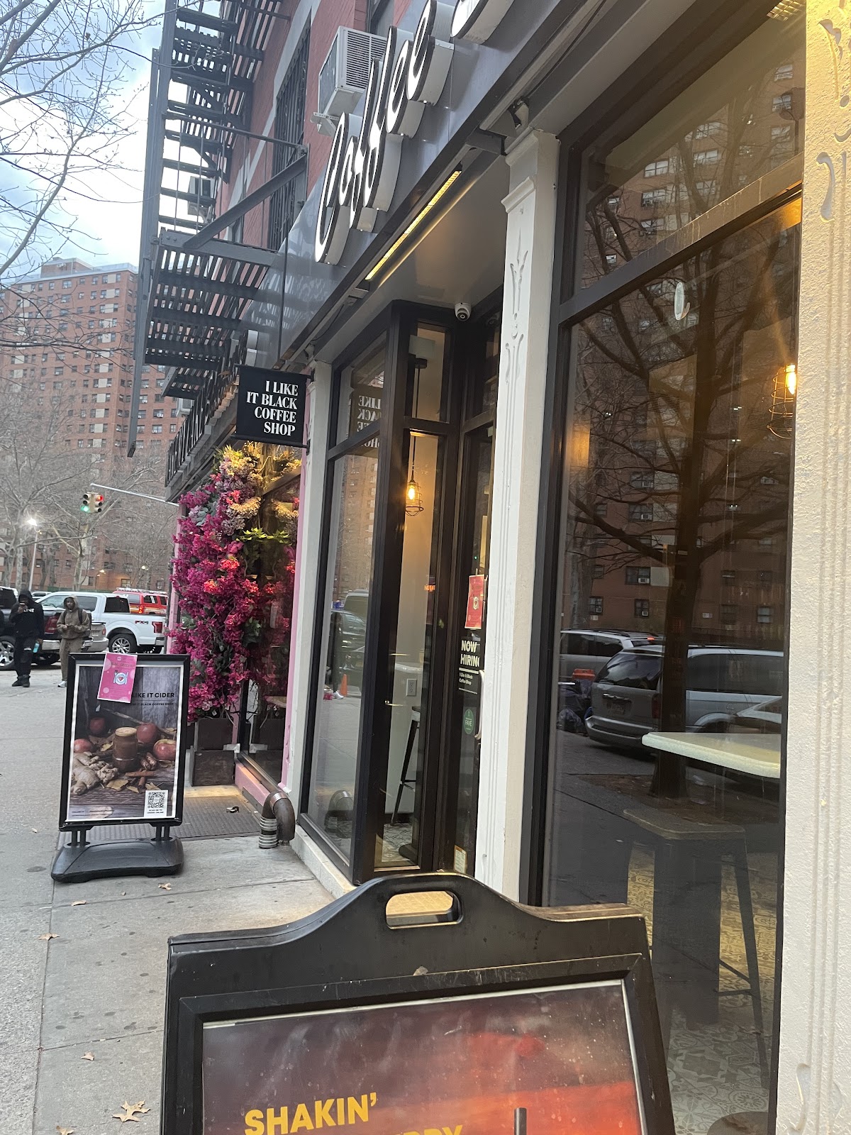 I Like It Black — café photo 6