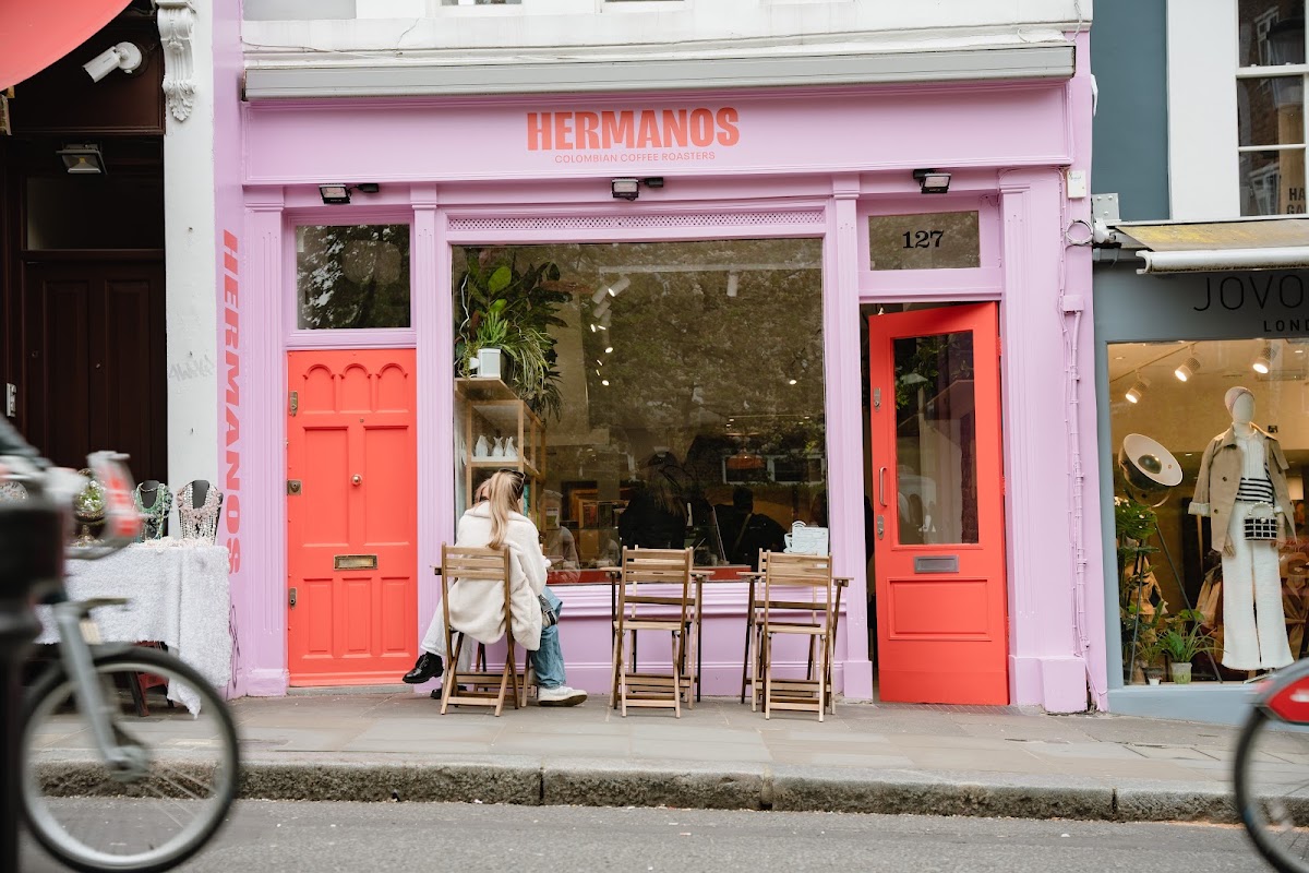Hermanos Colombian Coffee Roasters — café photo 1