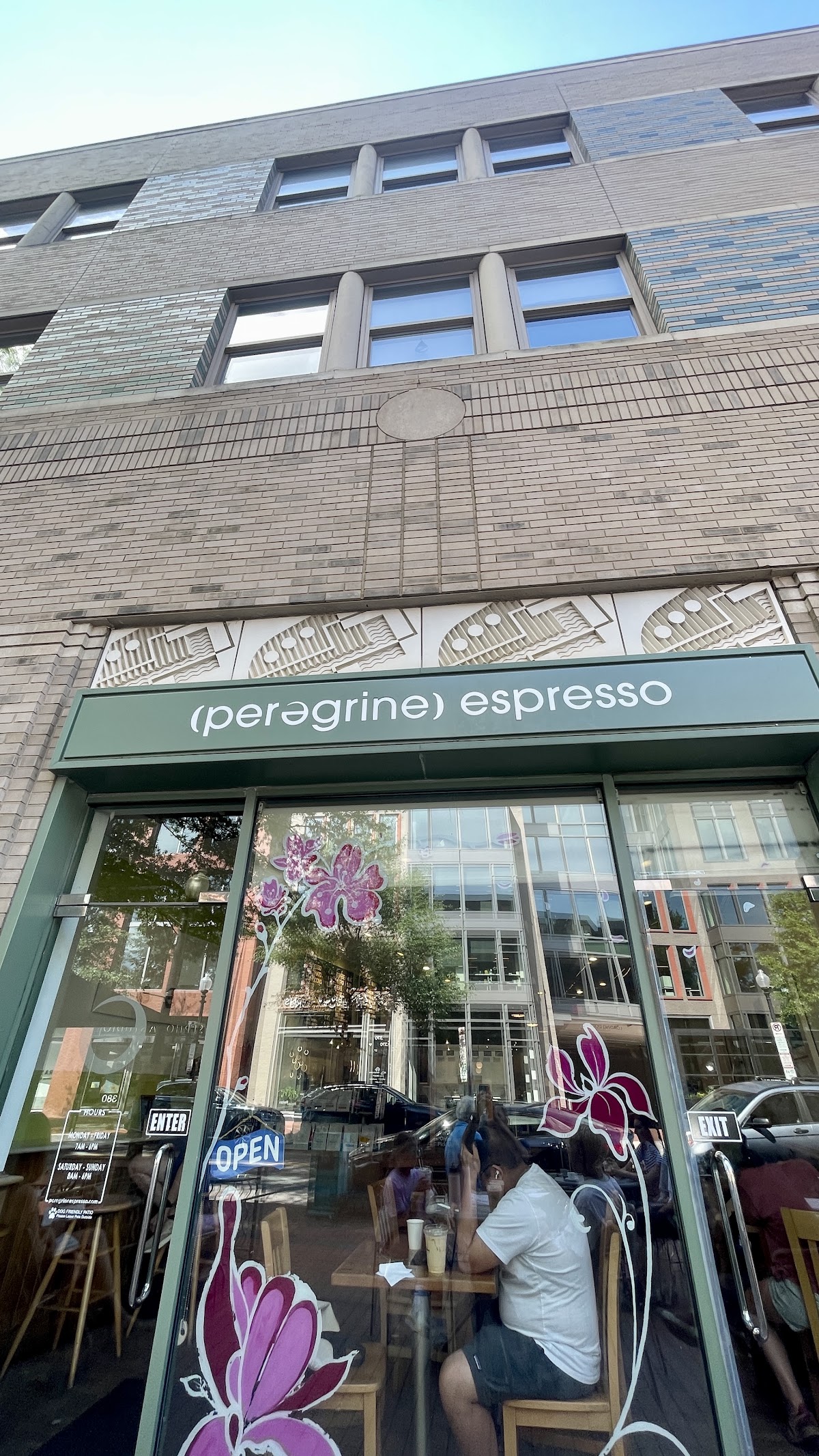 Peregrine Espresso Eastern Market — café photo 5