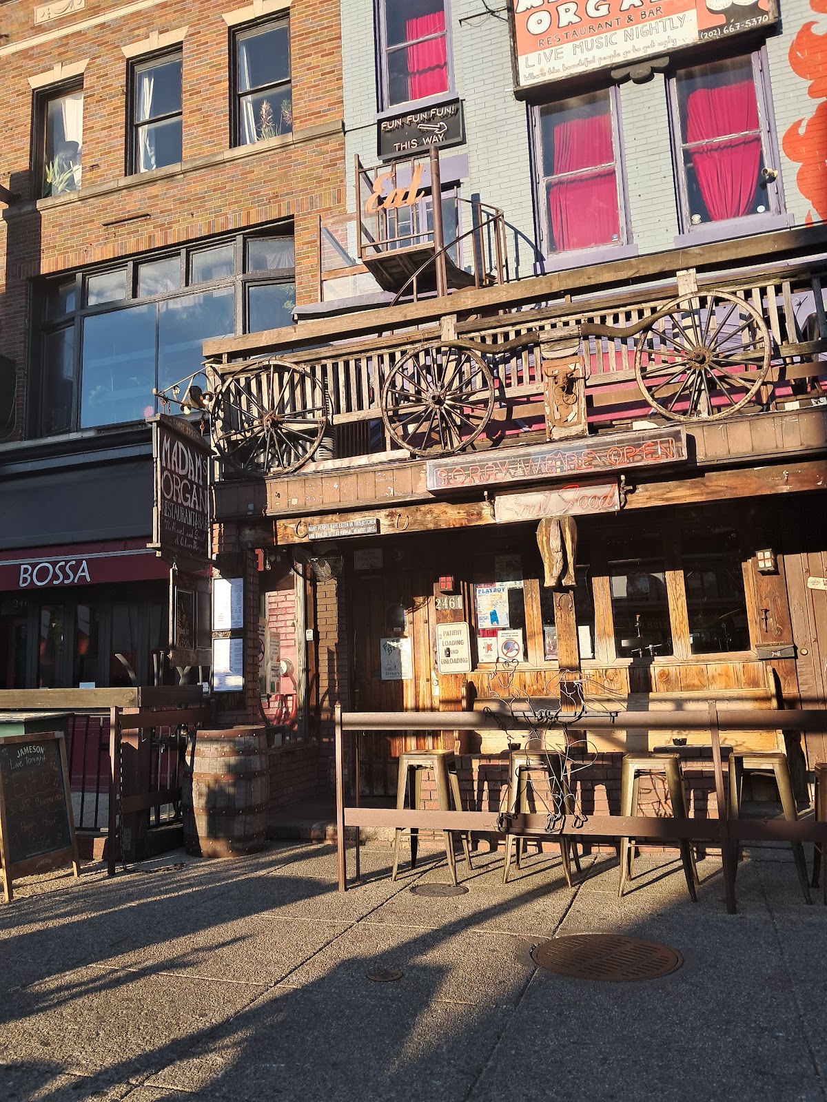 Adams Morgan Slow Pour — café photo 4