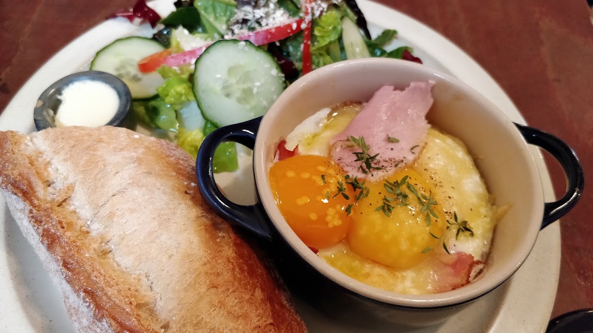 Two and Two — café photo 2