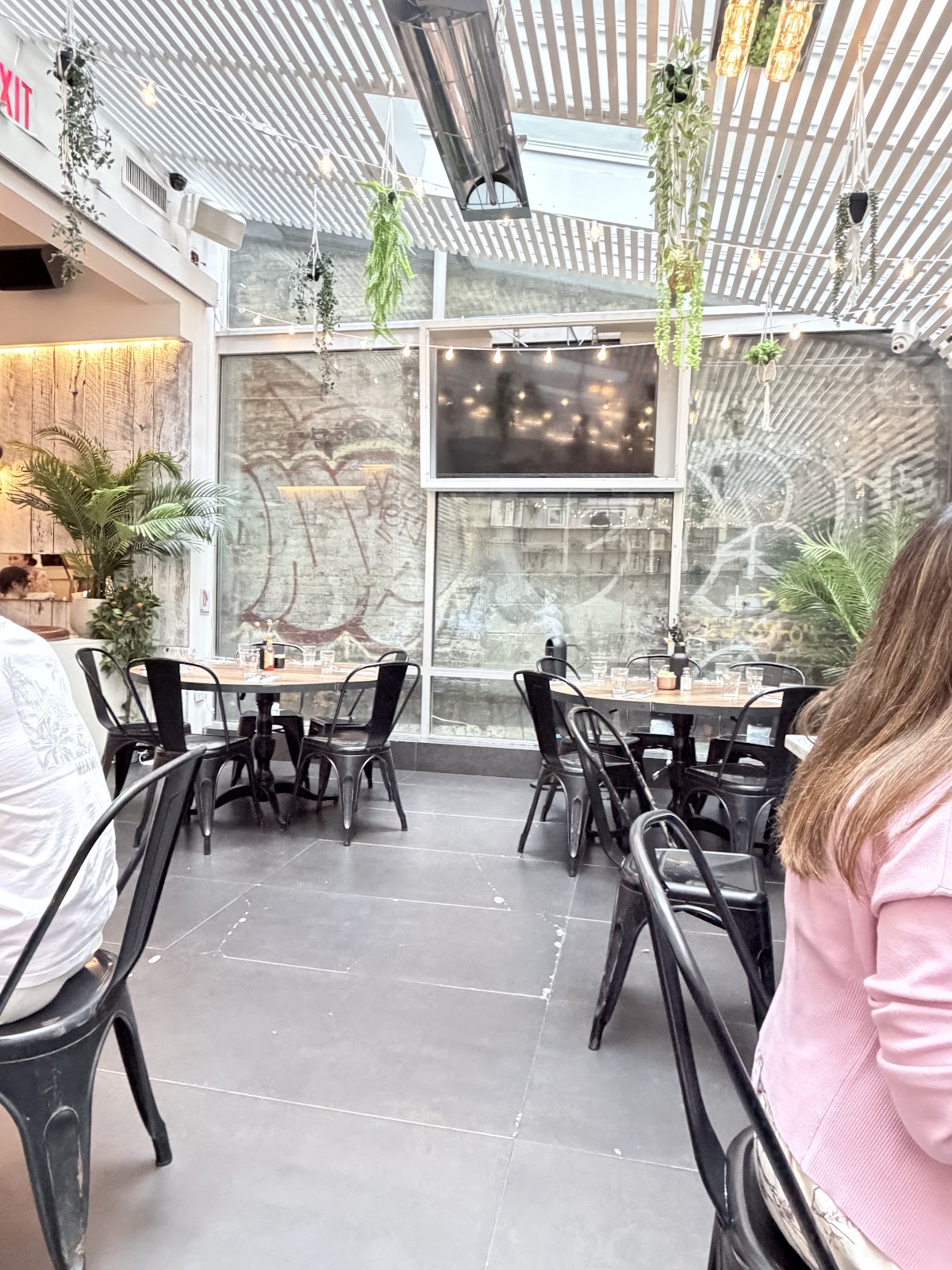 Hole In The Wall - Flatiron — café photo 5