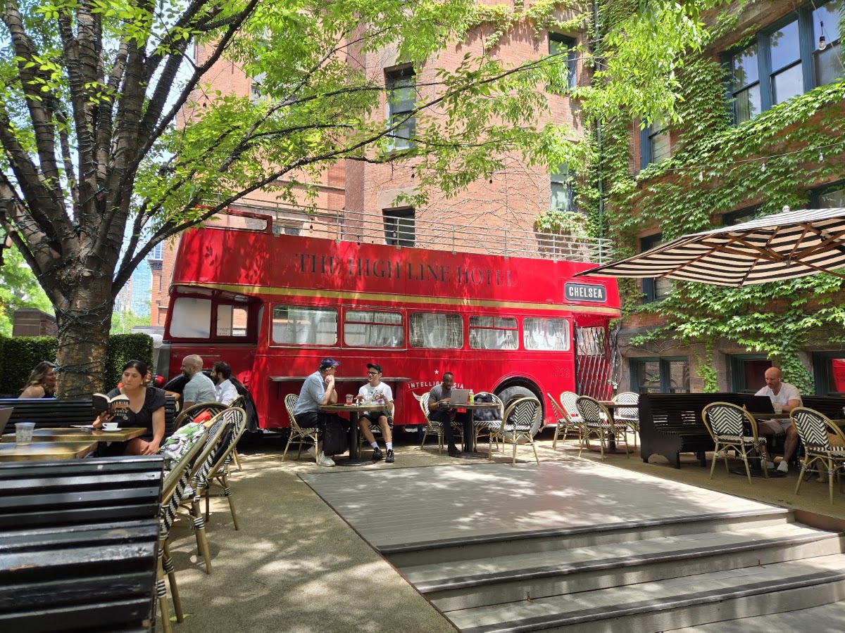 Intelligentsia Coffee High Line Hotel Coffeebar — café photo 6