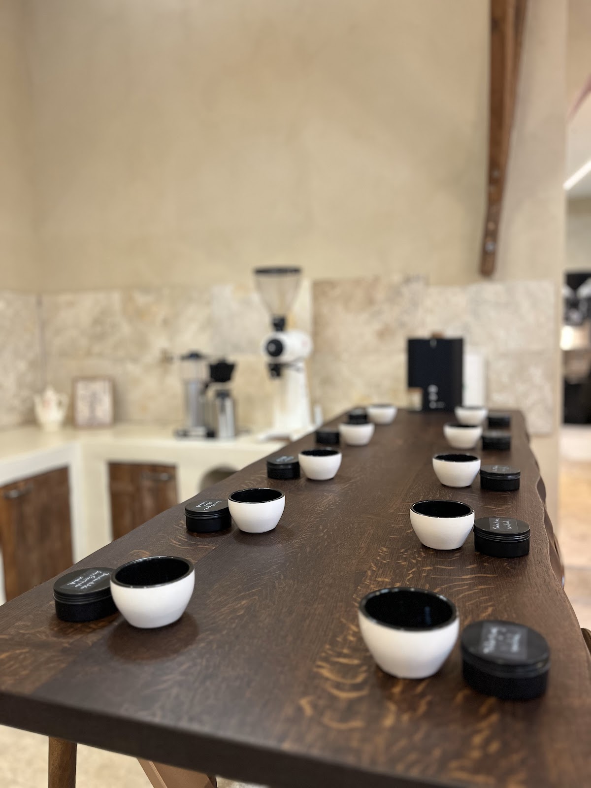 Lyon Coffee Roasters — café photo 6