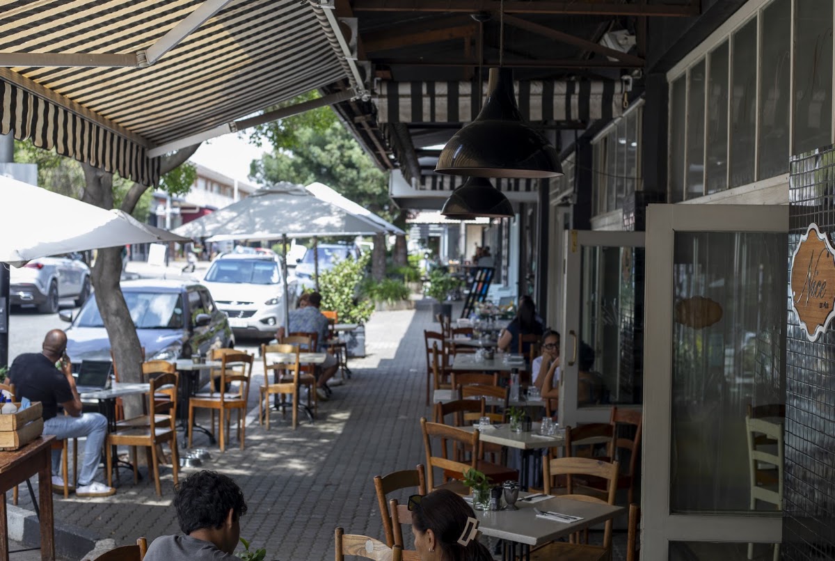 Nice on 4th — café photo 5