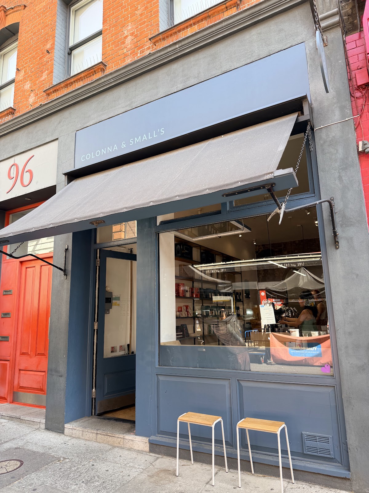Colonna & Small's — café photo 1