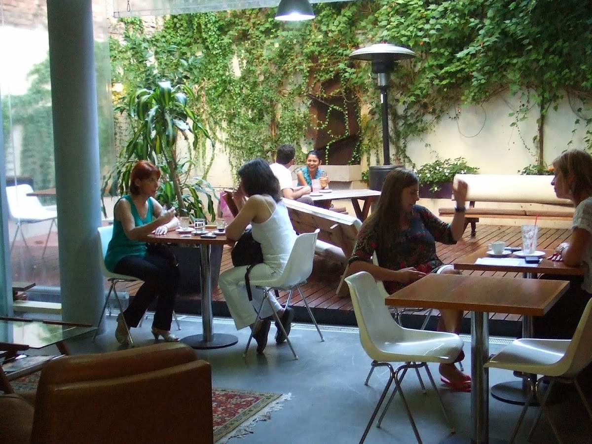 Full City Coffee House — café photo 1