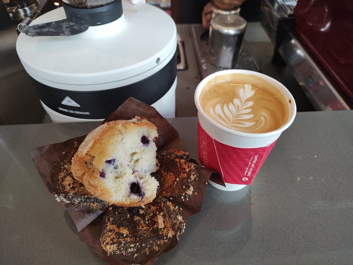 Swings Coffee Roasters — café photo 2