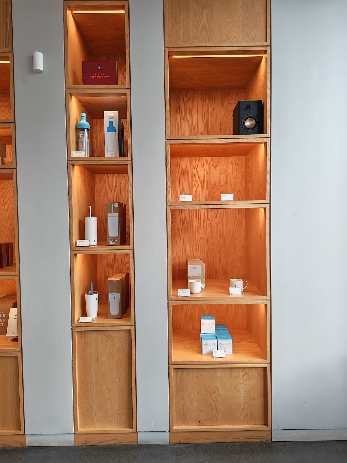 Blue Bottle Coffee San Mateo — café photo 6