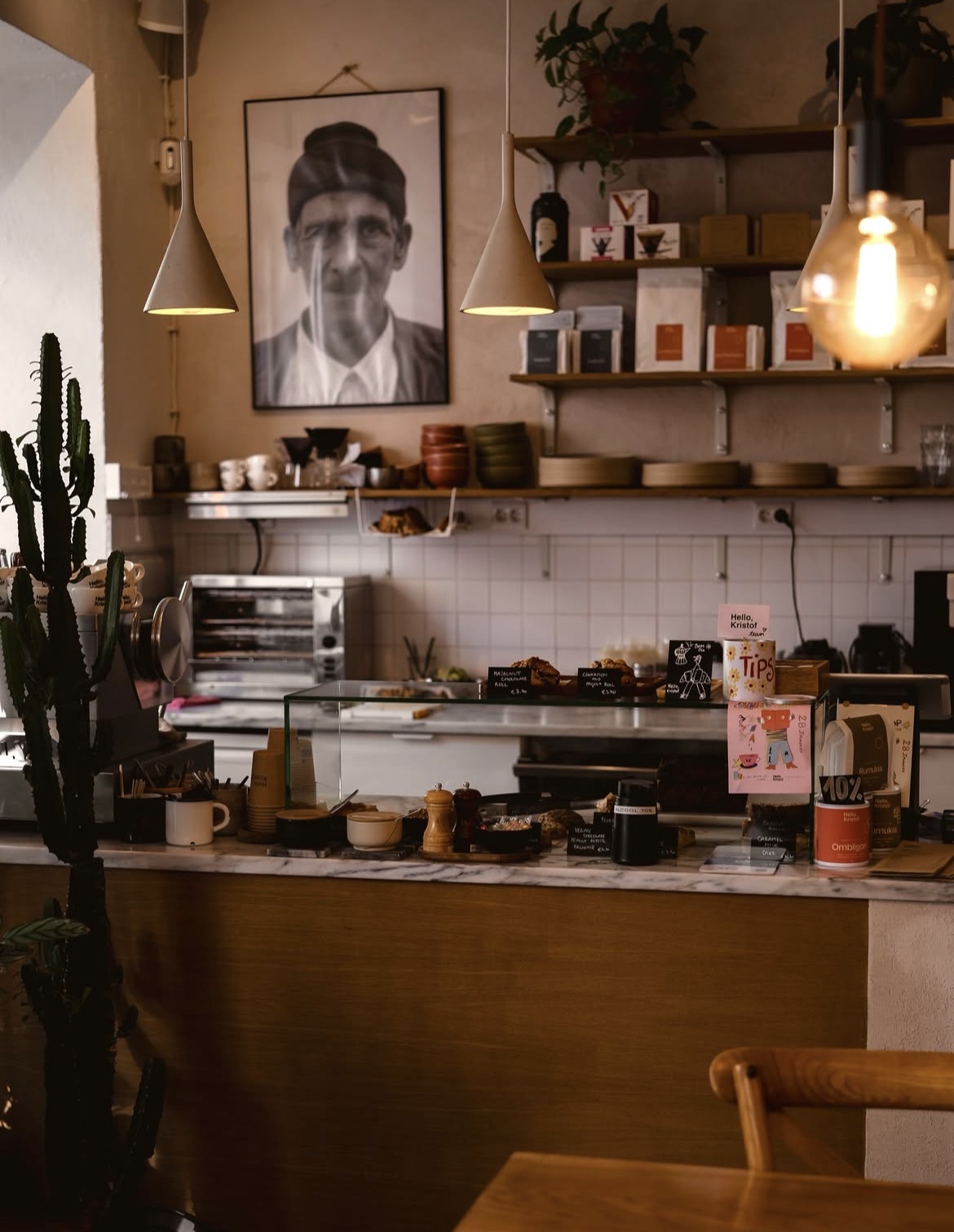 Hello, Kristof — café photo 1
