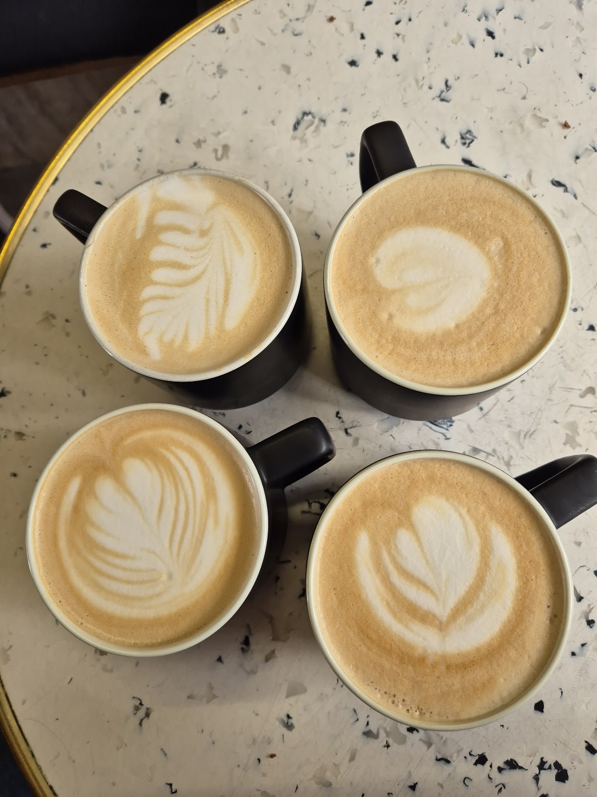 Dose Dealer de Café — café photo 3