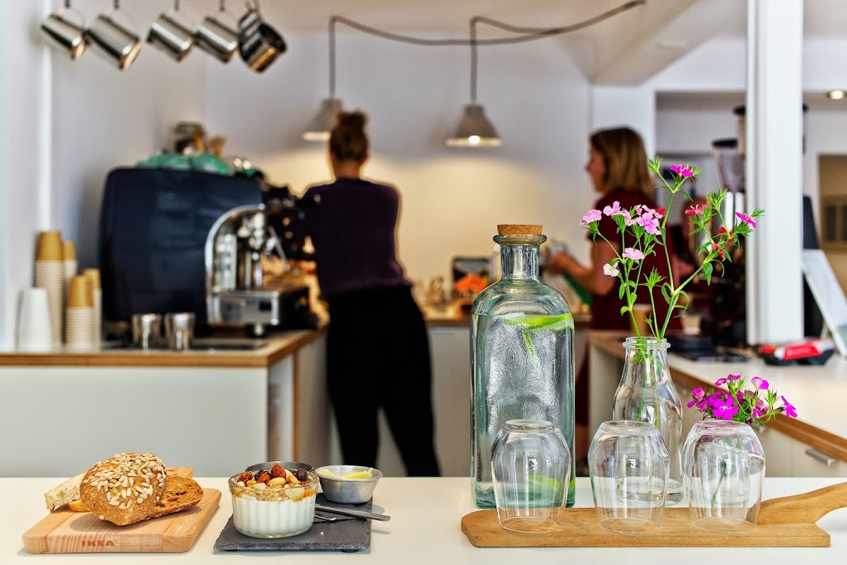 Copenhagen Coffee Lab Lisboa — café photo 2