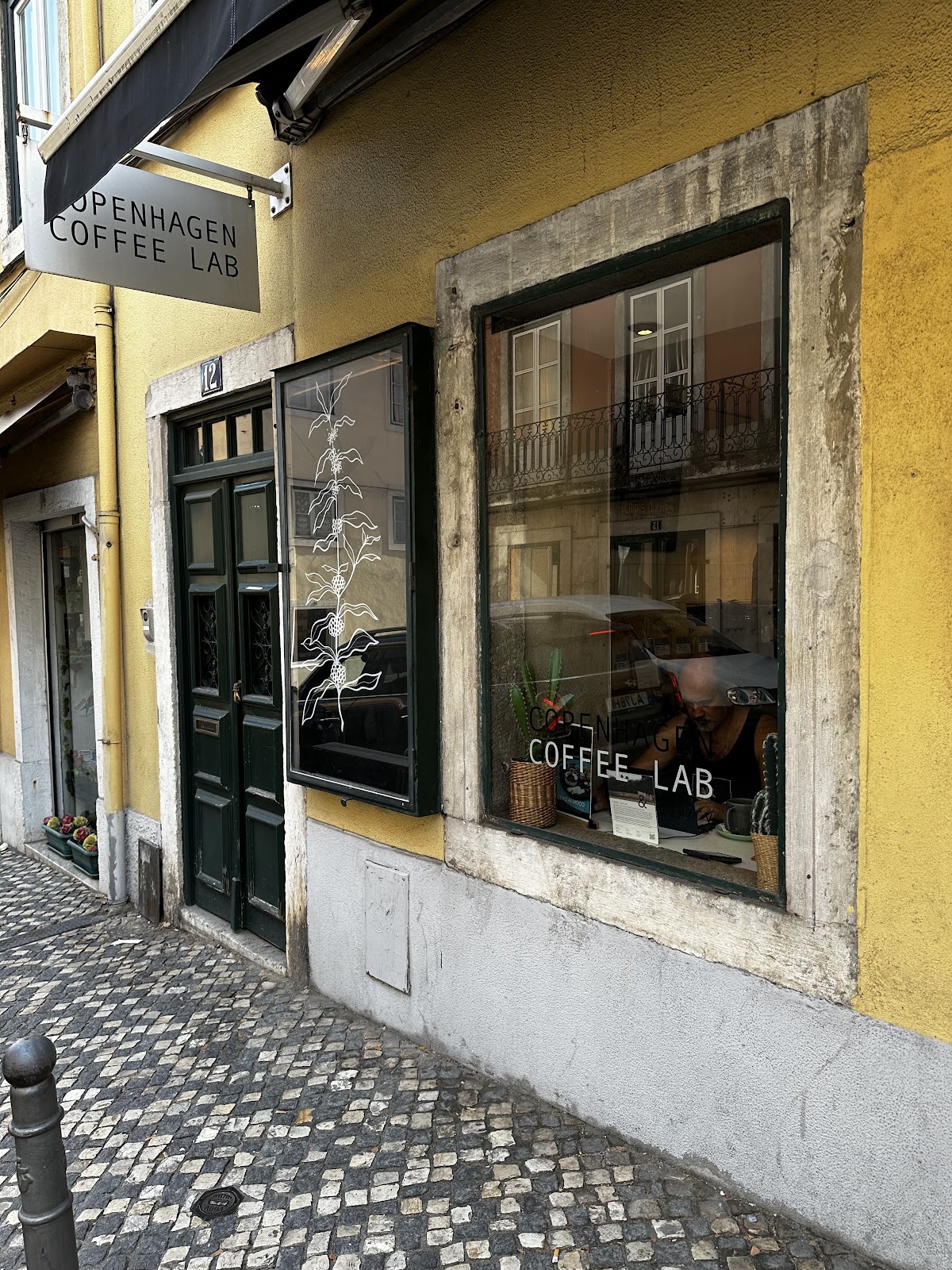 Copenhagen Coffee Lab Lisboa — café photo 5