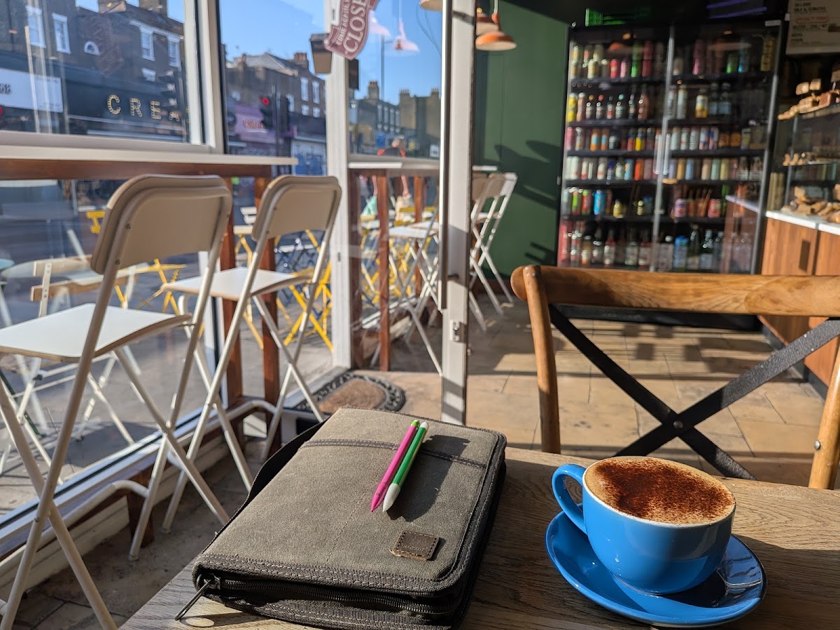 Strelitzia — café photo 2